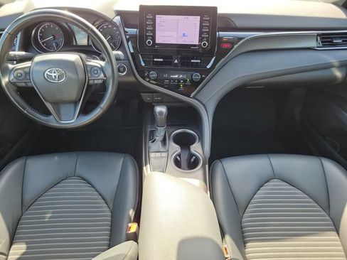 Used 2024 Toyota Camry SE w/ Convenience Package FWD image 8