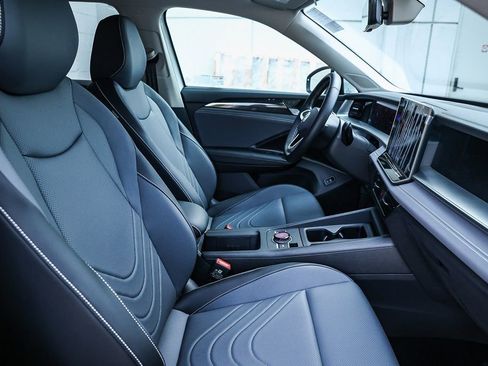 New 2026 Volkswagen Tiguan SE image 27