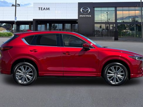 Certified 2025 MAZDA CX-5 Signature AWD/4WD image 3