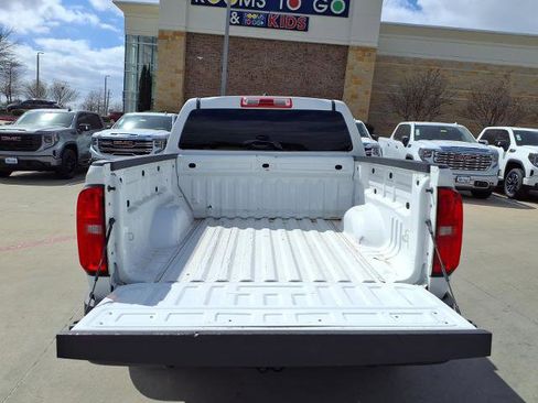 Used 2020 Chevrolet Colorado W/T image 22