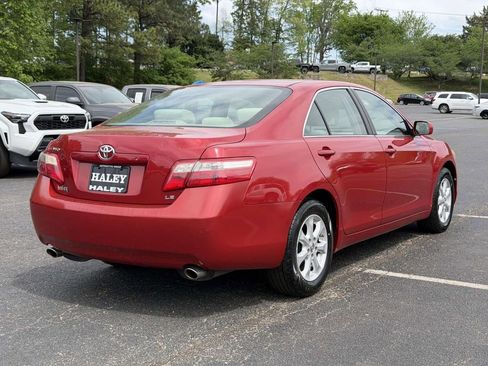 Used 2009 Toyota Camry LE image 18