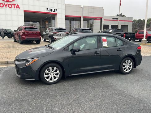 New 2026 Toyota Corolla LE image 3