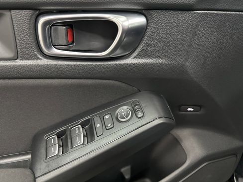 Used 2025 Honda Civic Sport image 18