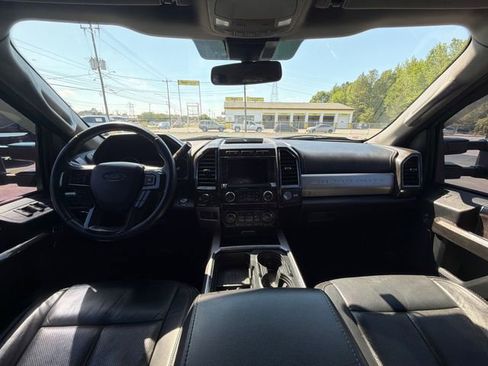 Used 2020 Ford F250 Lariat w/ Lariat Ultimate Package AWD/4WD image 35