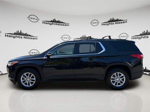 Used 2019 Chevrolet Traverse LT AWD/4WD image 2