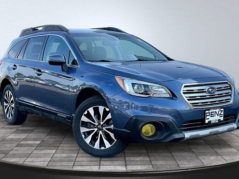 Used 2017 Subaru Outback 2.5i Limited AWD/4WD image 3