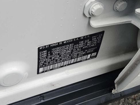 Certified 2023 Honda HR-V LX image 26
