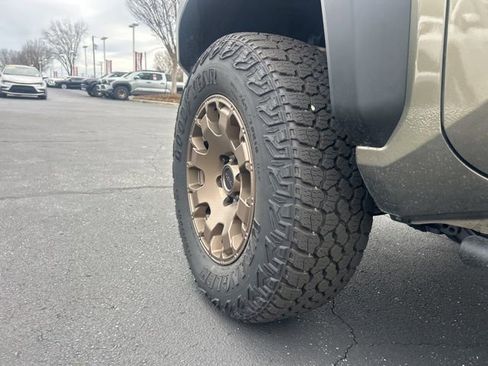 New 2025 Toyota Tacoma 4x4 Double Cab Hybrid image 11