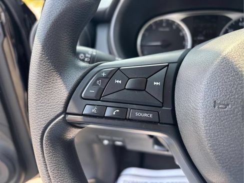 Used 2025 Nissan Kicks Play S FWD image 19