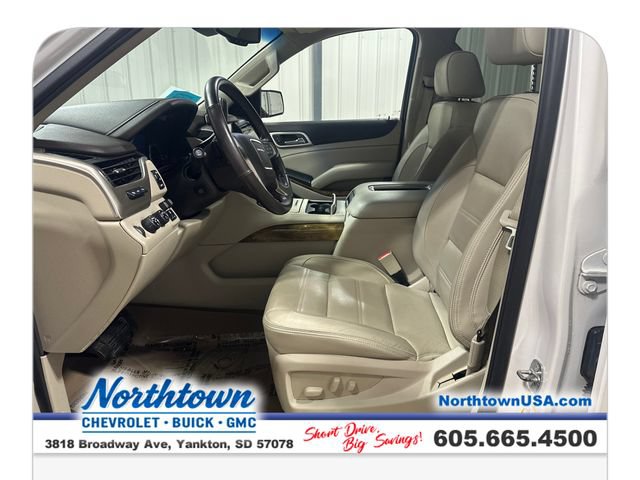 Used 2017 GMC Yukon Denali w/ Open Road Package AWD/4WD image 9