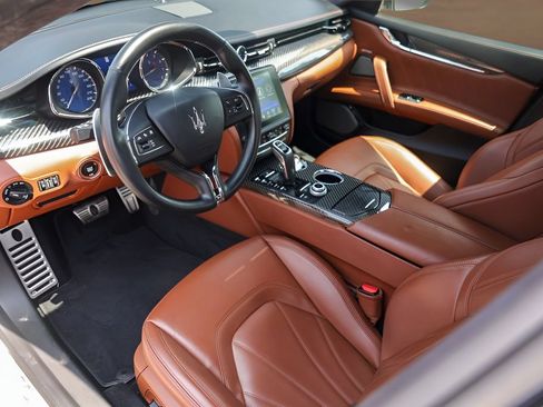 Used 2019 Maserati Quattroporte GTS GranLusso RWD image 41