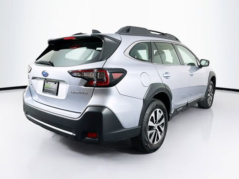 Used 2025 Subaru Outback image 9