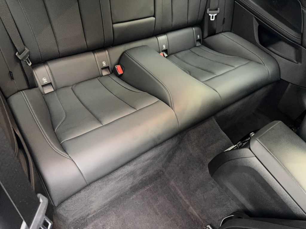 Used 2022 BMW 430i Coupe w/ Convenience Package RWD image 35