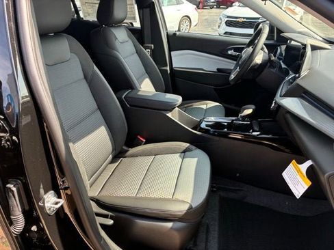 New 2026 Chevrolet Trax LT w/ Driver Confidence Package image 19