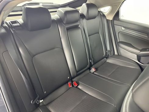 Used 2024 Honda Civic EX-L image 29