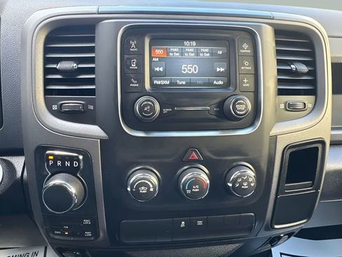 Used 2019 RAM 1500 Express AWD/4WD image 10