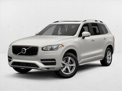 Used 2017 Volvo XC90 T6 Momentum w/ Vision Package