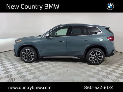 Used 2023 BMW X1 xDrive28i w/ Premium Package AWD/4WD image 4