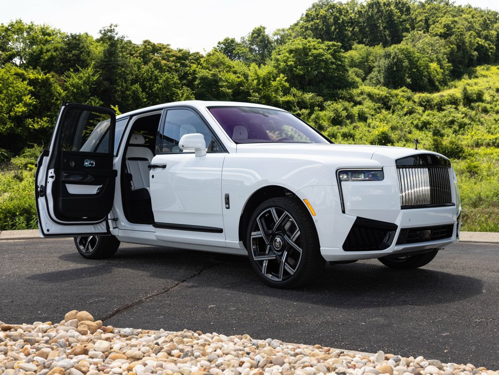 New 2027 Rolls-Royce Cullinan Black Badge AWD/4WD image 50