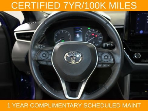 Used 2024 Toyota Corolla Cross AWD Hybrid w/ Moonroof Package image 20