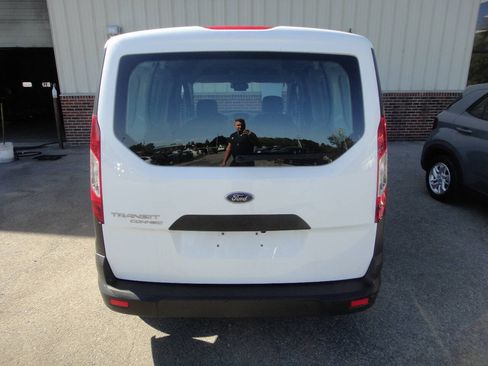 Used 2022 Ford Transit Connect XL FWD image 5