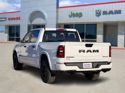 New 2026 RAM 1500 4x4 Crew Cab