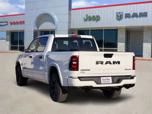 New 2026 RAM 1500 4x4 Crew Cab image 4