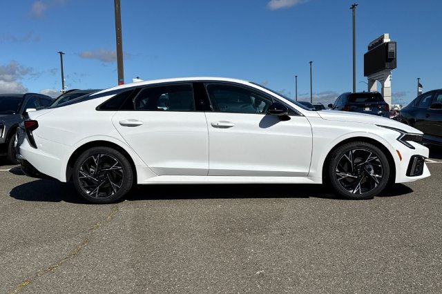New 2026 Kia K5 GT-Line w/ GT-Line Red Interior Package FWD image 3