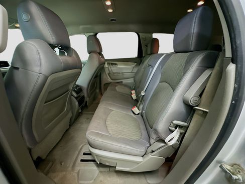 Used 2015 Chevrolet Traverse LS FWD image 28