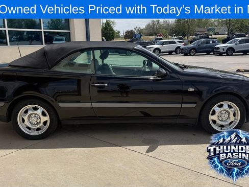 Used 1999 Mercedes-Benz CLK 320 Cabriolet image 4