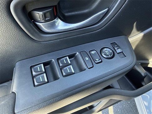 Certified 2025 Honda Pilot Sport image 12