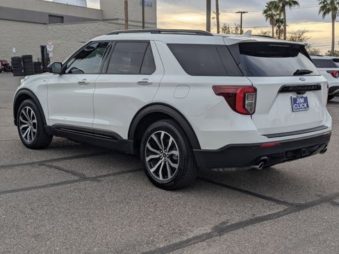 Certified 2024 Ford Explorer ST-Line w/ Class IV Trailer Tow Package image 4