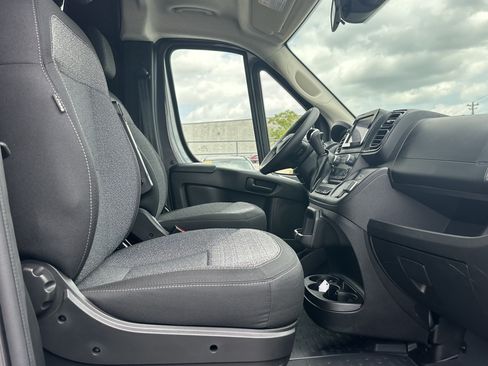 Used 2026 RAM ProMaster 2500 FWD image 14