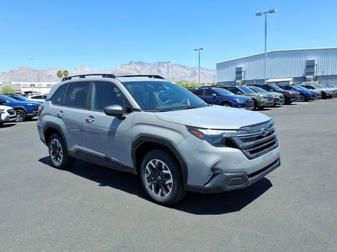 New 2026 Subaru Forester Premium AWD/4WD image 1