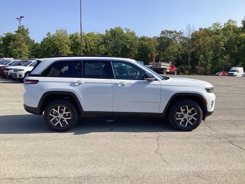 New 2025 Jeep Grand Cherokee Limited image 8