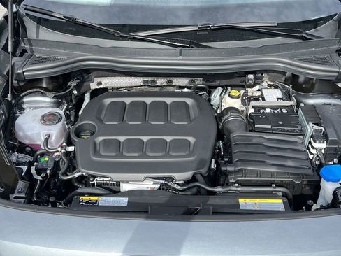 New 2026 Volkswagen Tiguan SE image 26