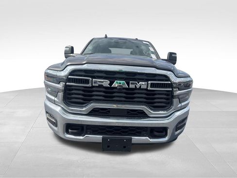 Used 2025 RAM 2500 Big Horn AWD/4WD image 19