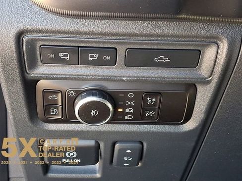 Used 2023 Ford F150 Platinum w/ Equipment Group 701A High image 31