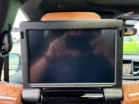 New 2026 Chrysler Pacifica Pinnacle w/ Trailer Tow Group image 35