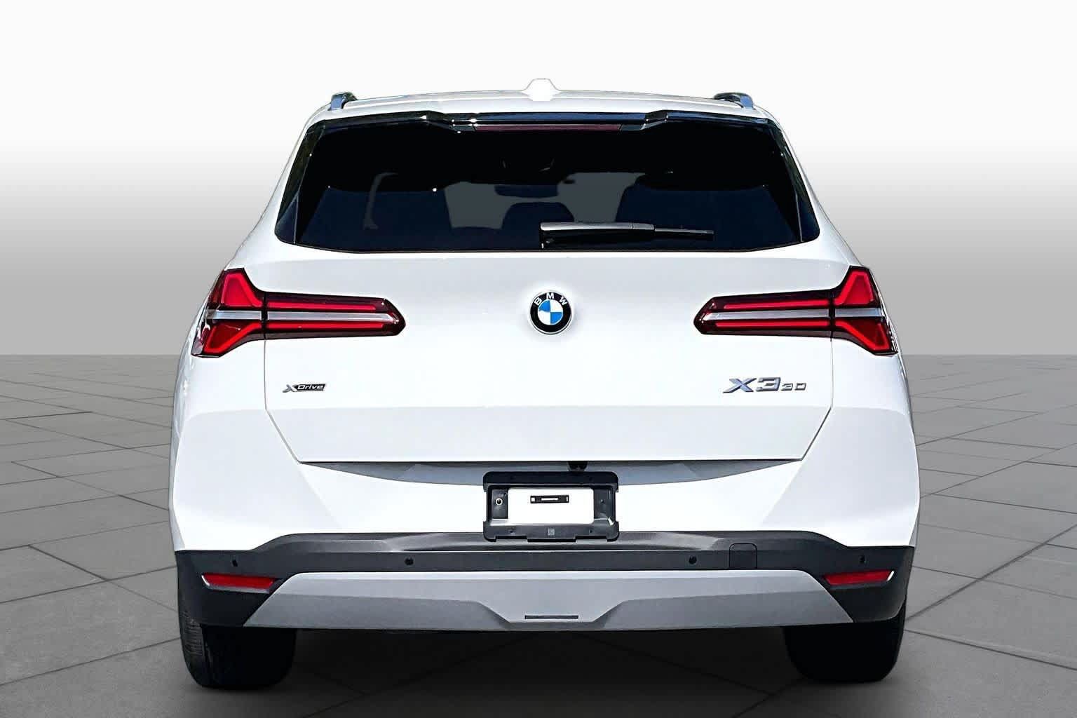 Used 2026 BMW X3 xDrive30i w/ Convenience Package AWD/4WD image 5