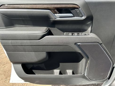 New 2026 GMC Sierra 1500 SLE AWD/4WD image 22