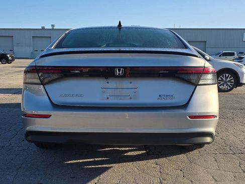Used 2023 Honda Accord Sport image 5