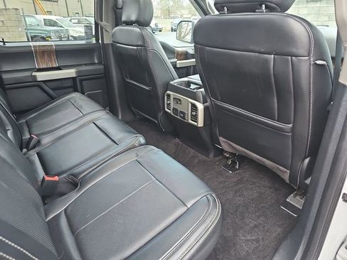 Used 2019 Ford F150 Lariat image 10