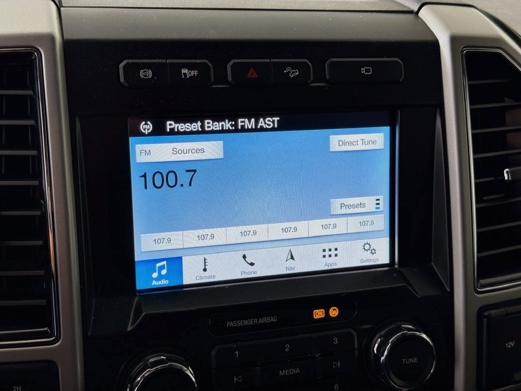 Used 2019 Ford F350 Lariat w/ Lariat Value Package AWD/4WD image 17