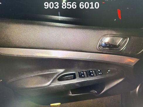 Used 2013 INFINITI G37 Journey image 12