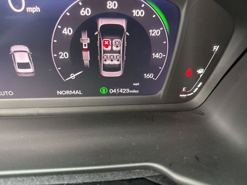 Used 2024 Honda Accord Sport image 11