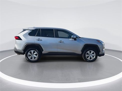 Used 2023 Toyota RAV4 LE image 9