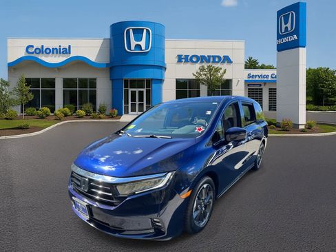 Certified 2023 Honda Odyssey Elite image 2