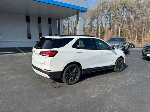 Used 2022 Chevrolet Equinox RS w/ RS Leather Package image 8