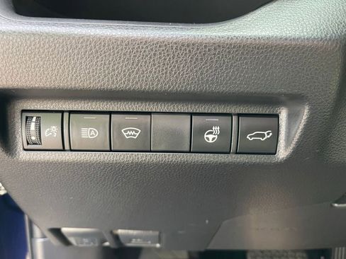 Certified 2023 Toyota RAV4 XLE Premium AWD/4WD image 23